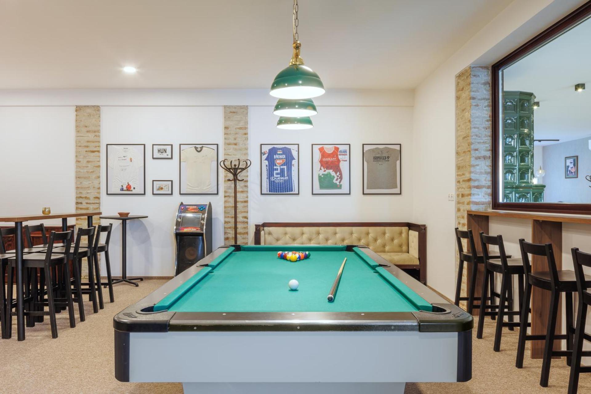 100 Eves Fogado Bed & Breakfast Szatymaz Exterior photo